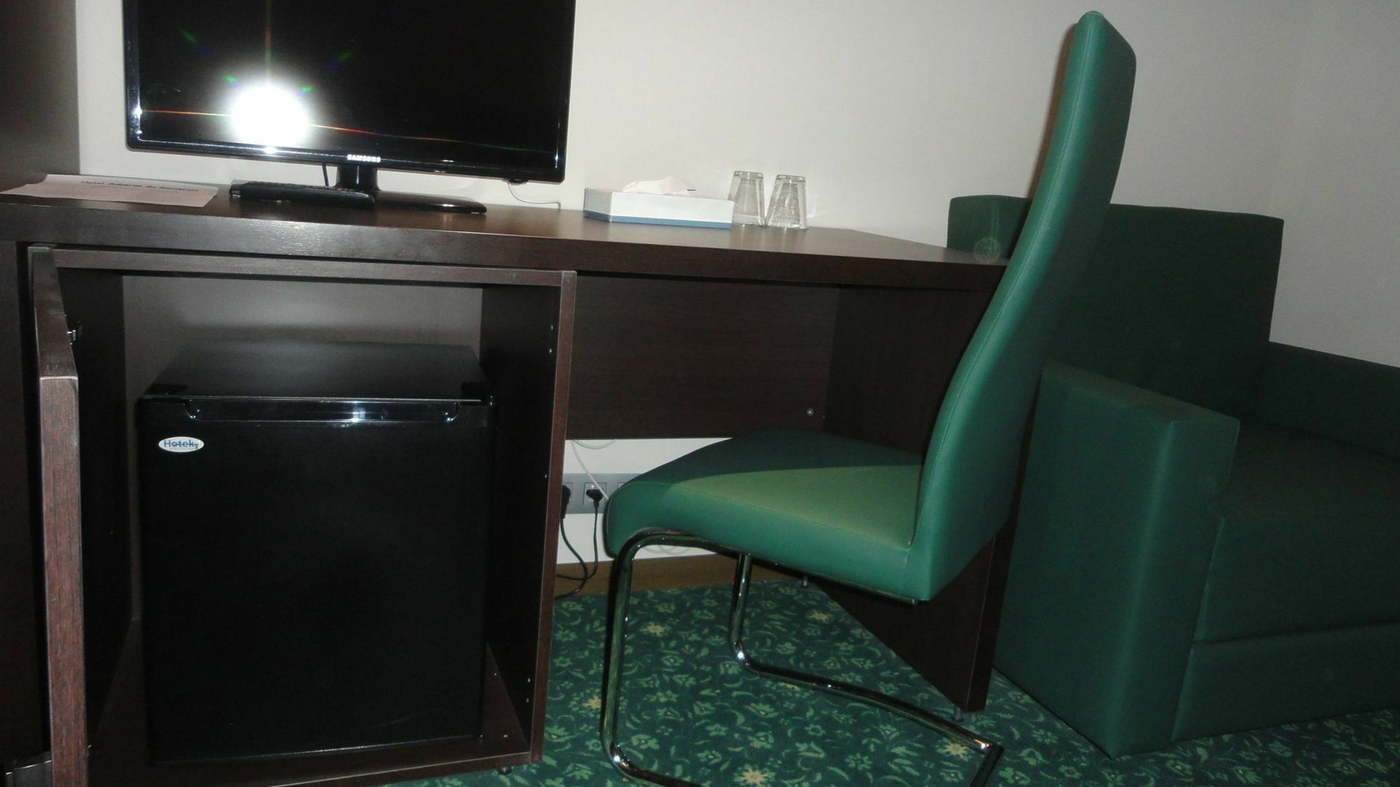 Hotel L'Auberge Du Souverain Auderghem Dış mekan fotoğraf