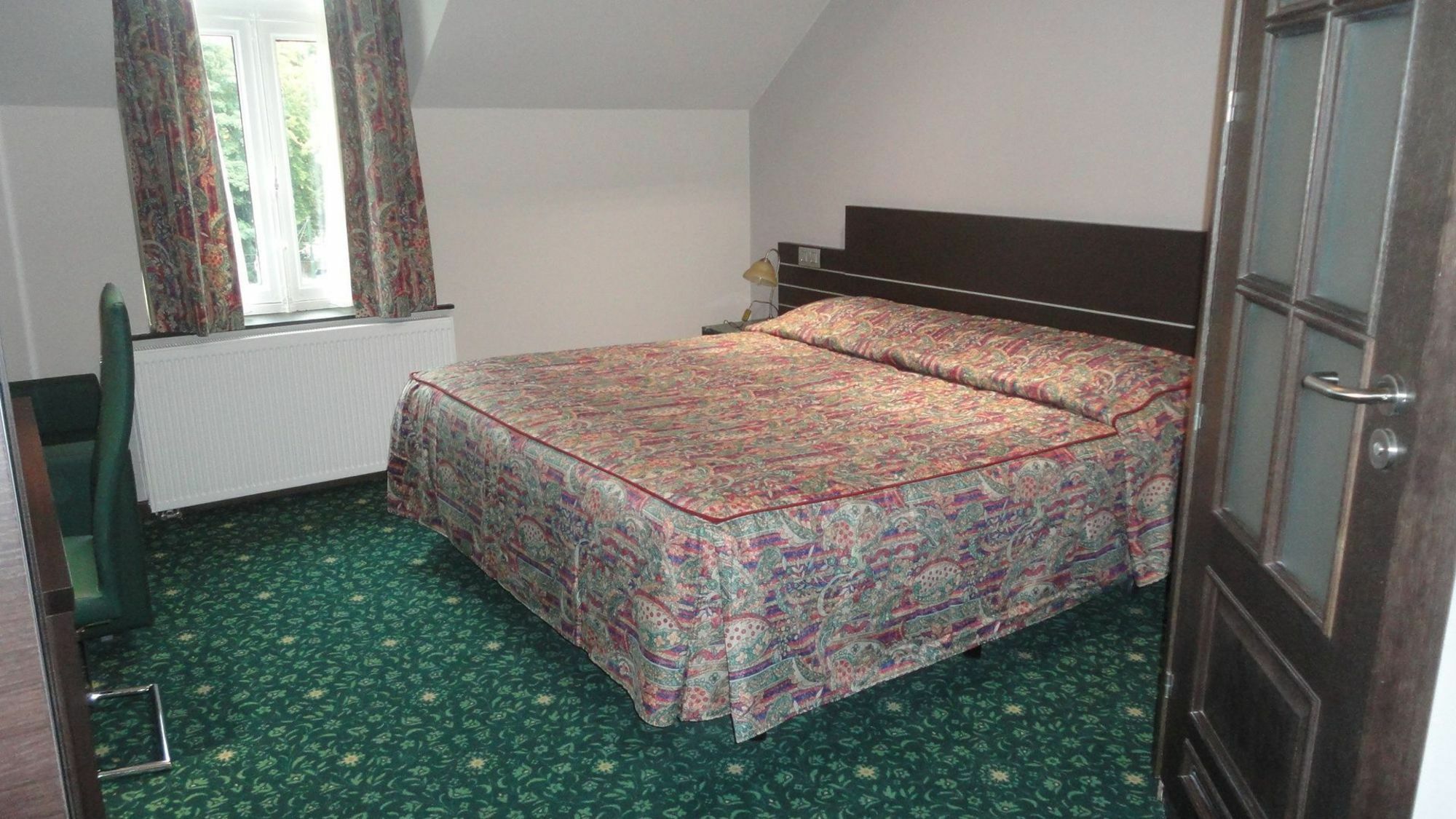 Hotel L'Auberge Du Souverain Auderghem Dış mekan fotoğraf